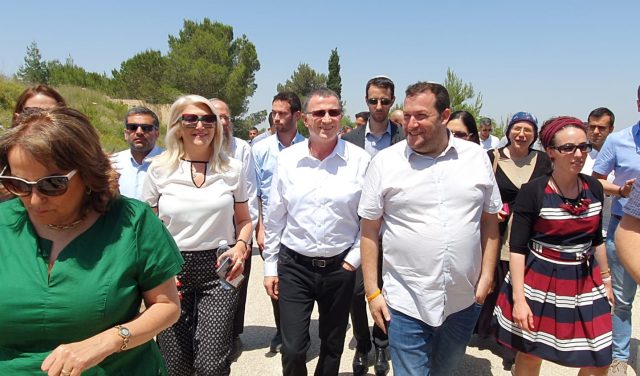 עולים לחומש