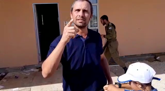 WhatsApp Video 2019-05-21 at 10.38.02