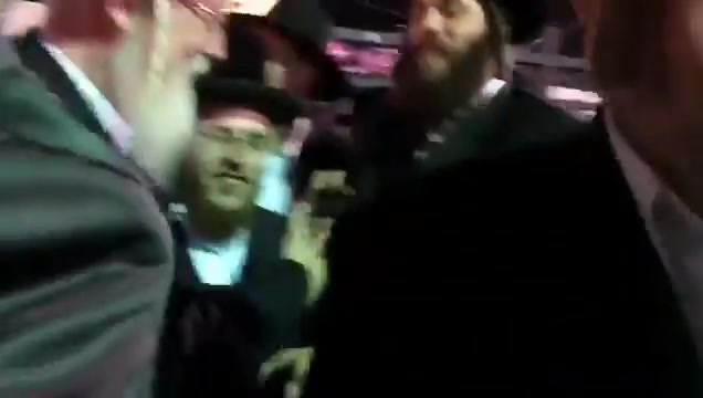 WhatsApp Video 2019-05-22 at 21.19.44