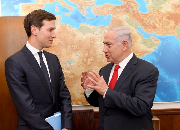 בצל הבחירות:  קושנר נפגש עם נתניהו על עסקת המאה