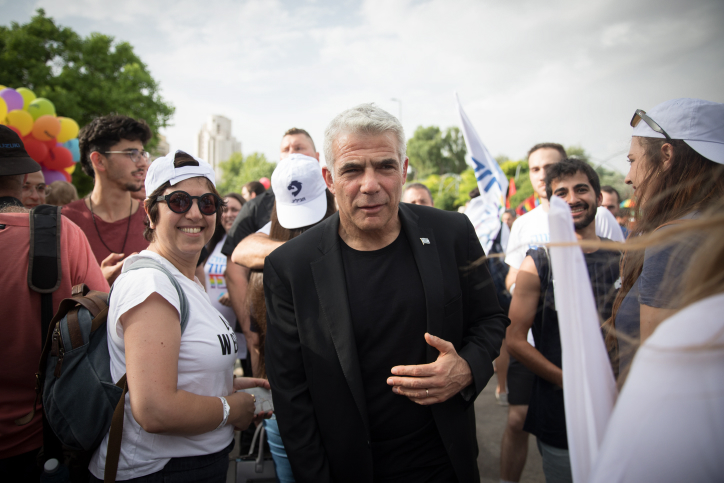 לפיד: "הגירעון משתולל אבל 'מר כלכלה' לא קשור לעניין"