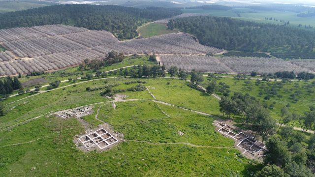 החפירה הארכיאולוגית בצקלג (צילום אוירי: רשות העתיקות)