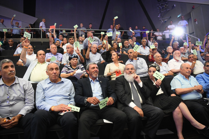 מרד בבית היהודי: הנציגים דורשים בחירות לרשימה