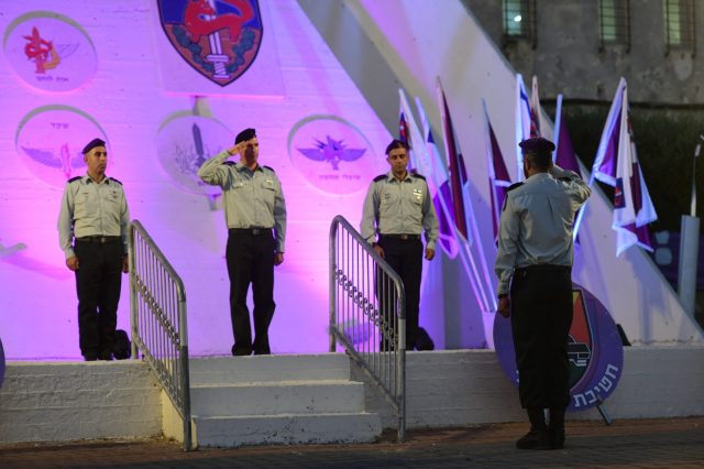 טקס חילופי מפקד חטיבת "גבעתי" (באדיבות: דובר צה"ל)