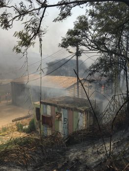 צפו: הלהבות משתוללות בישוב שבי שומרון