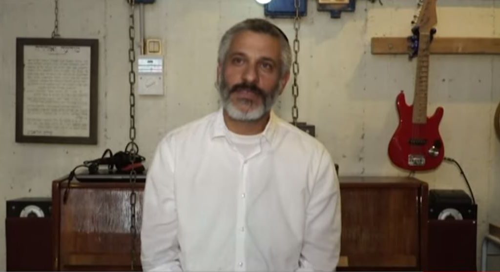 אביתר בנאי: זה הדבר שאני מתגעגע אליו מהעולם החילוני
