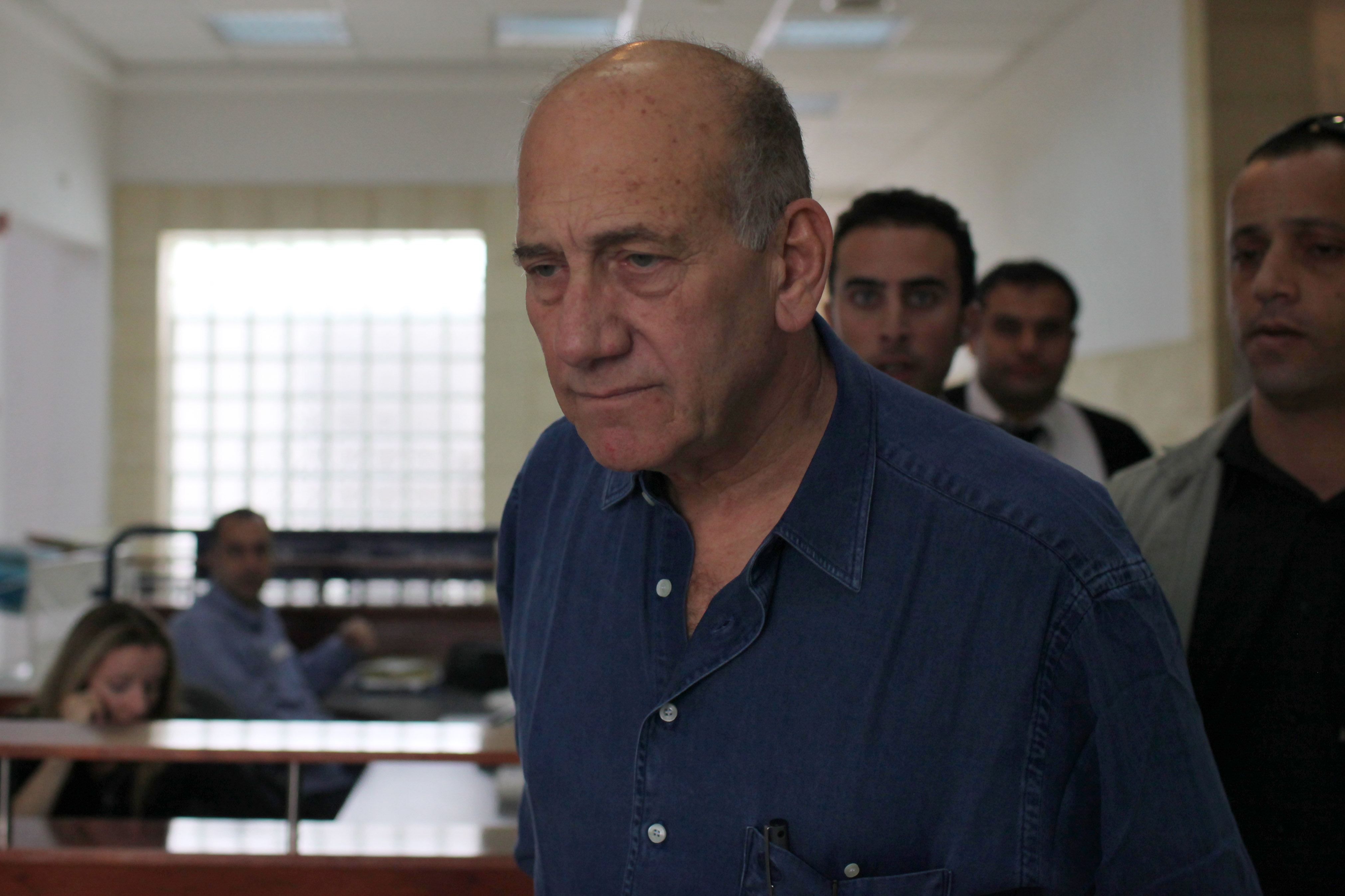 צפו: תושבת שדרות מתפוצצת על אהוד אולמרט