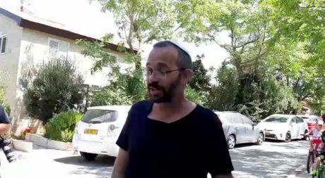 צילומים: חיים גולדברג, סרוגים