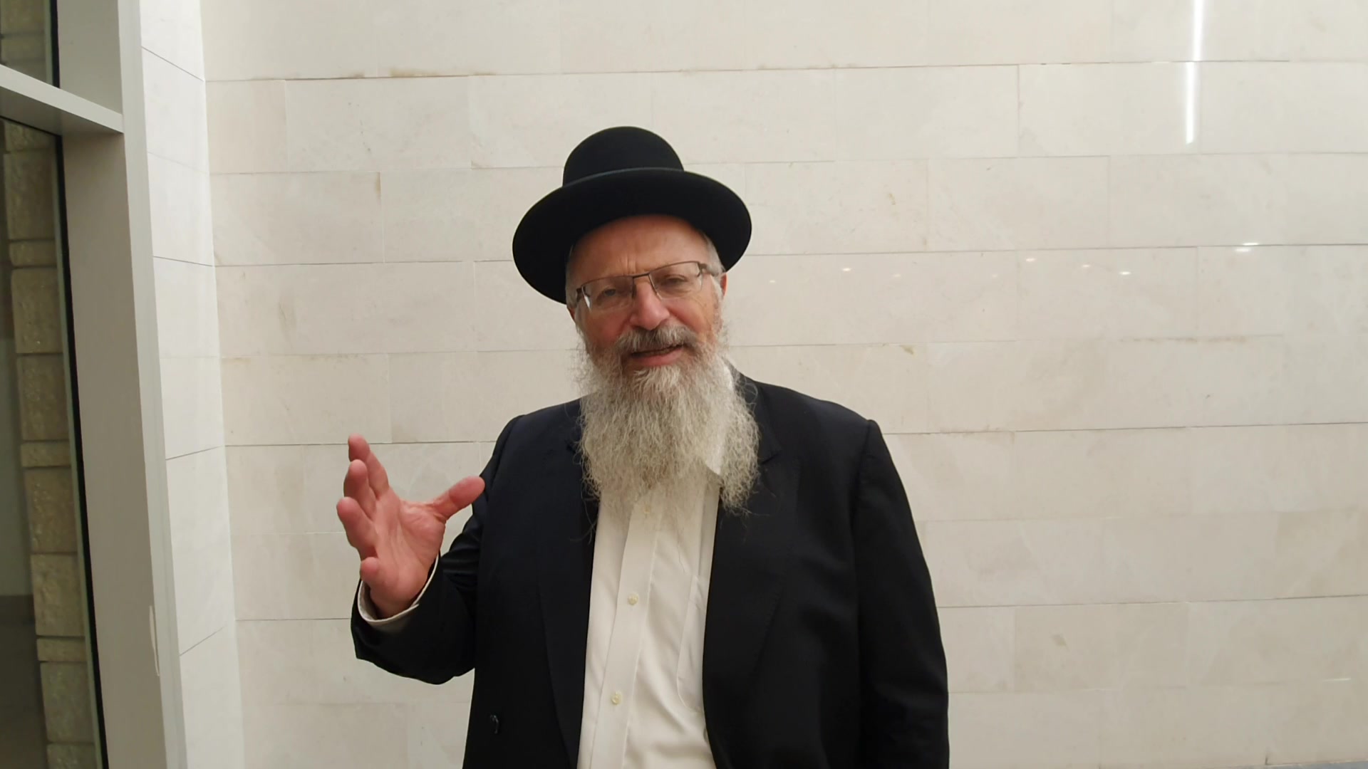 הרב אליהו:לא מספיק ללמוד משפטים, צריך גם שכל