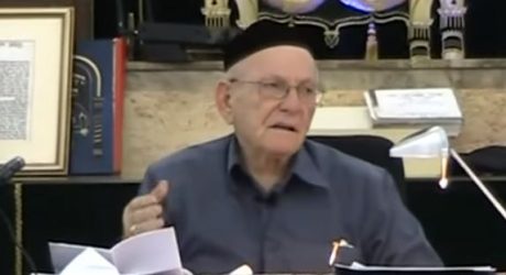 על יהודי אחד עם עגלת קניות בהלווית הרב 'החלבן'