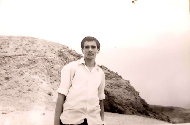"המעבר לישיבה התיכונית היה מאוד קיצוני ועוצמתי, ושם למדנו בכובד ראש"