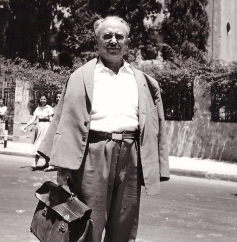 המחנך משה צדק עליו התבססה דמותו של המורה שמילקיהו. באדיבות המצלם