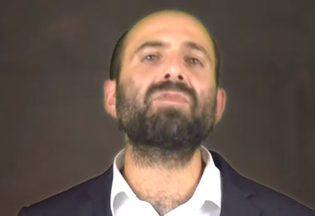עין טובה ומשפט צדק – על מי אנחנו עובדים?