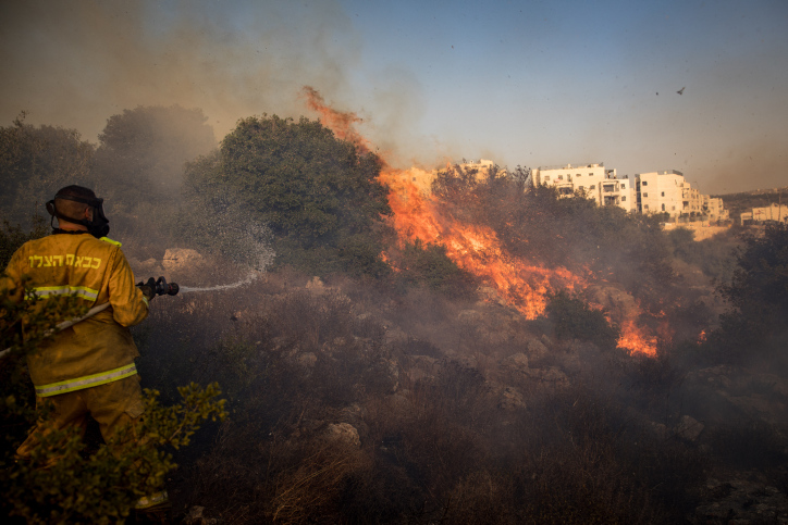 יובש וחום: שריפות בצפון וליד היישוב נחושה