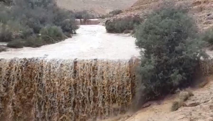 מרהיב • צפו: אחרי סופ"ש סוער- זרימות בנחלי הדרום