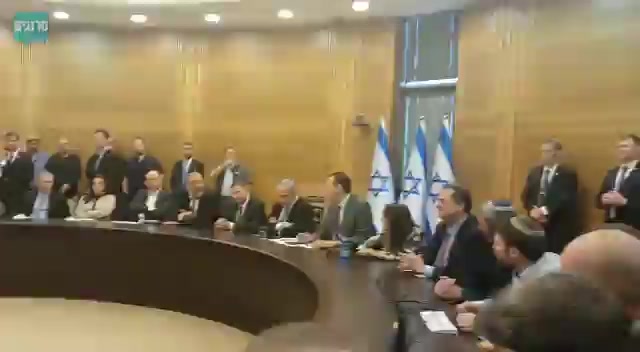 WhatsApp Video 2019-11-20 at 16.47.04