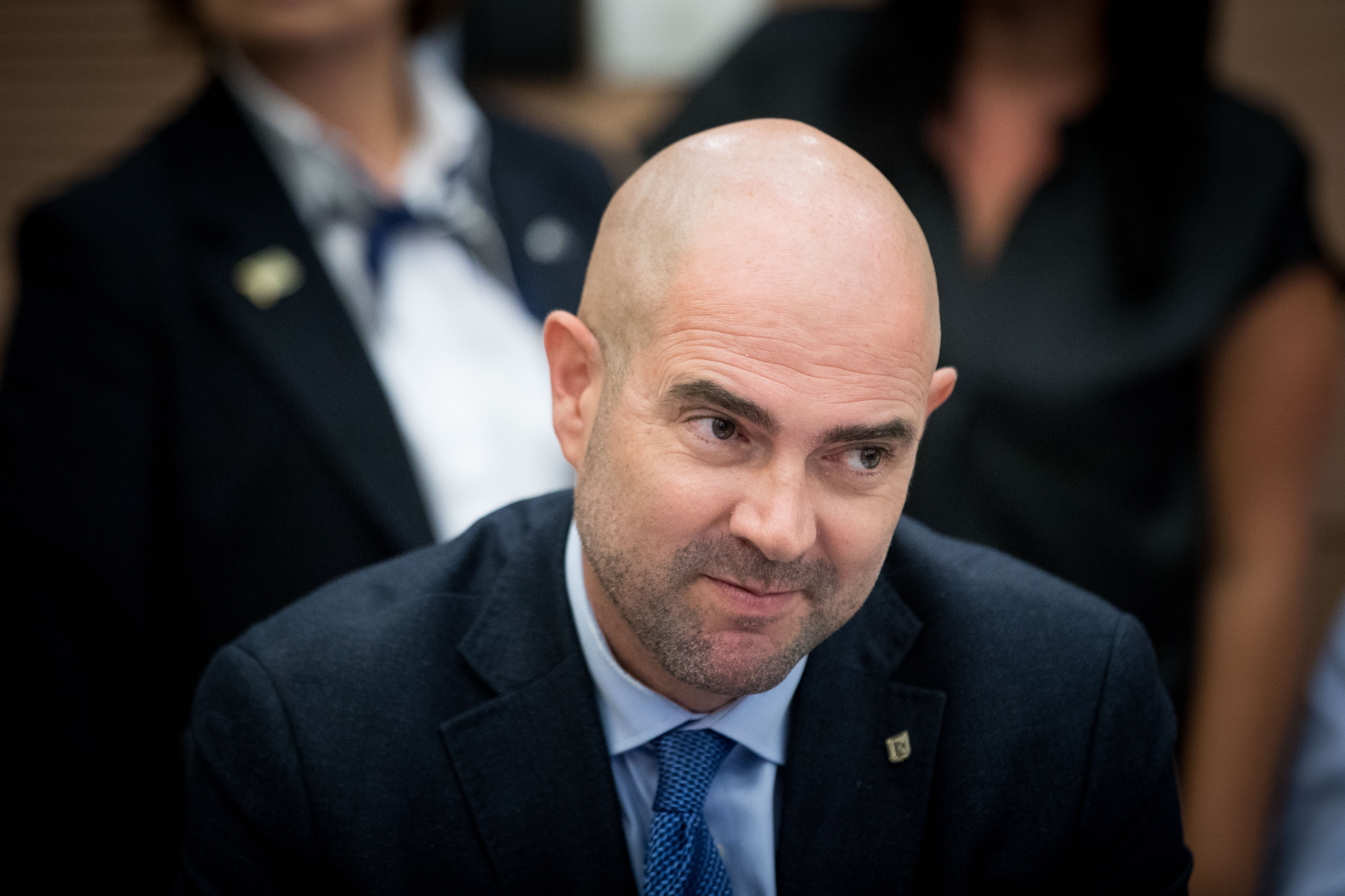 היועמ"ש קובע לאוחנה: זה המינוי שאני מאשר לך
