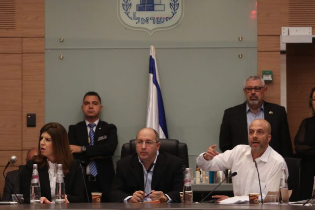 יו"ר הודעה הצעיר, ניסנקורן
