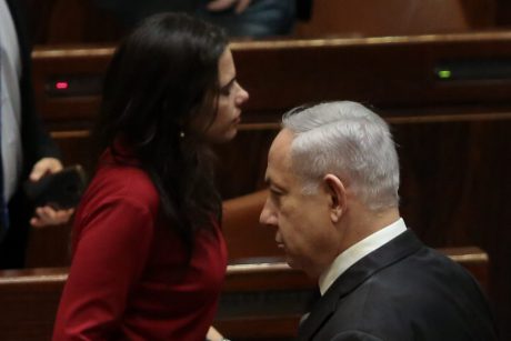 פיזור הכנסת ה- 22: כך זה נראה. תיעוד רגע אחר רגע