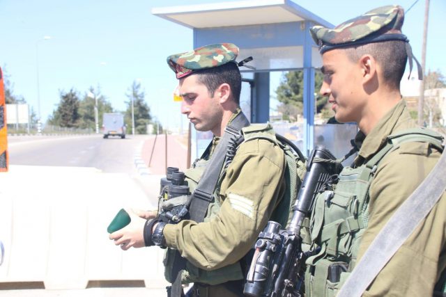 חיילי סיירת חרוב בתעסוקה מבצעית בחטמ״ר עציון.