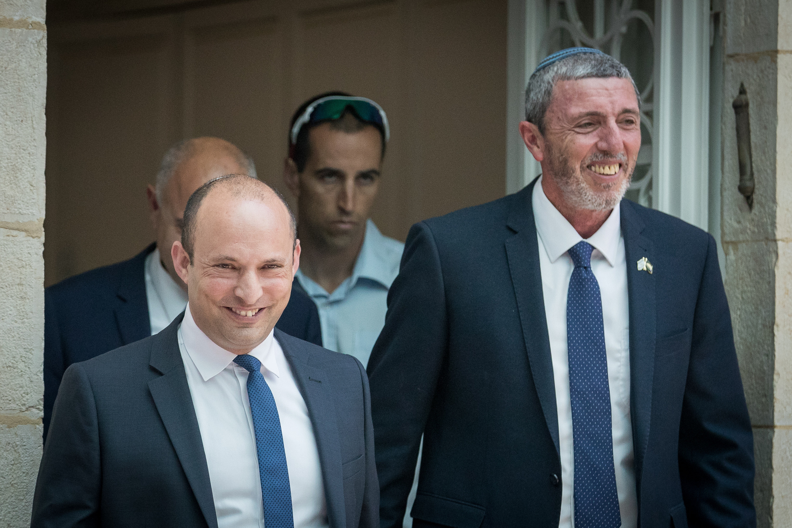נשלל חשד לקורונה מהשר פרץ, שרים נוספים ייבדקו