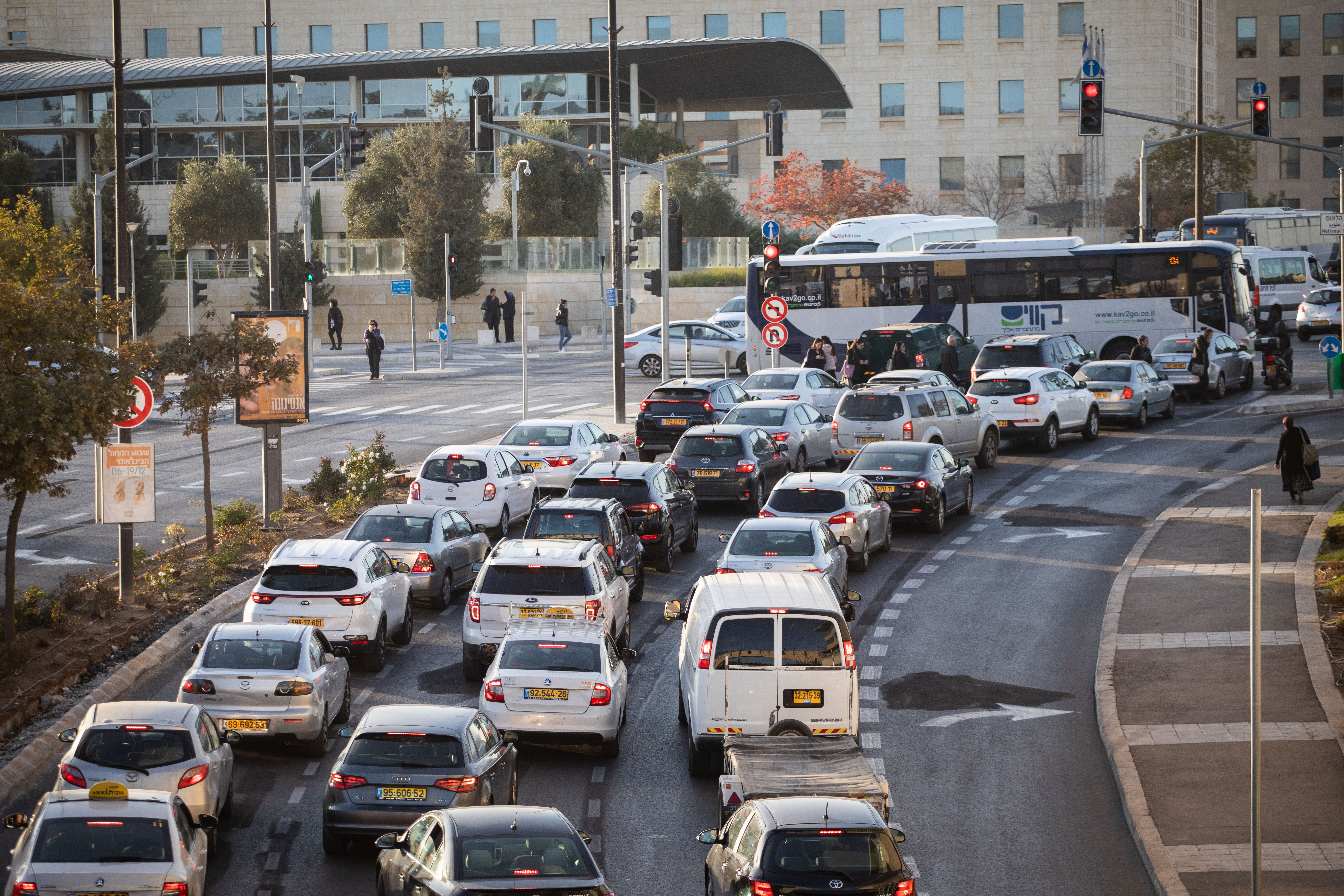 נהגים בגוש דן שימו לב: אלו הכבישים שייחסמו החל מהלילה