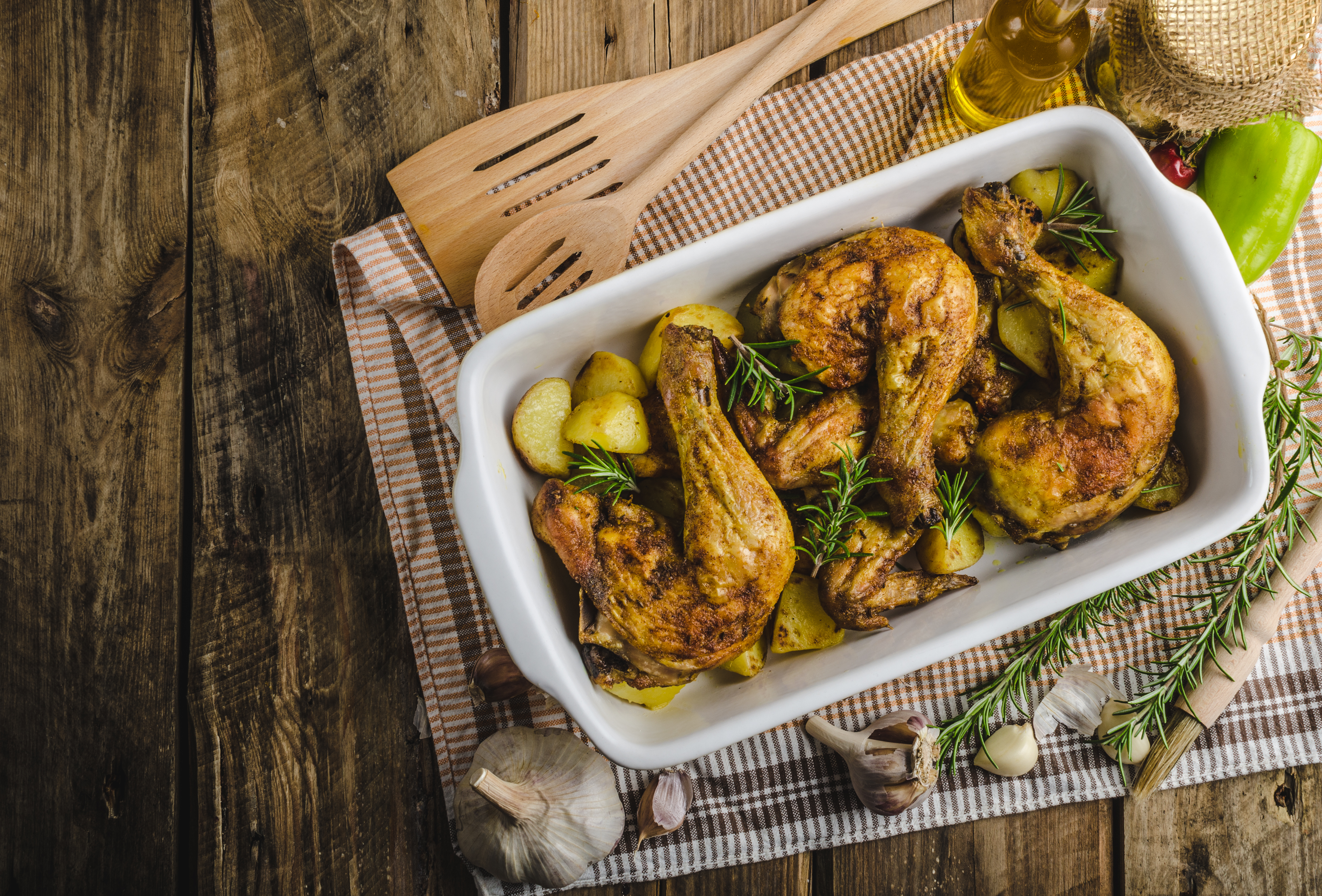 סורגים שבת: כך תתקתקו ארוחה שלמה בתבנית אחת
