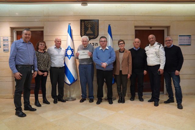 החלום של ניצול השואה בן ה-93: לבקר בכנסת