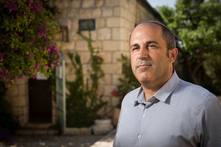 אריה קינג תומך בפינדרוס: "דואג לעתיד ירושלים"