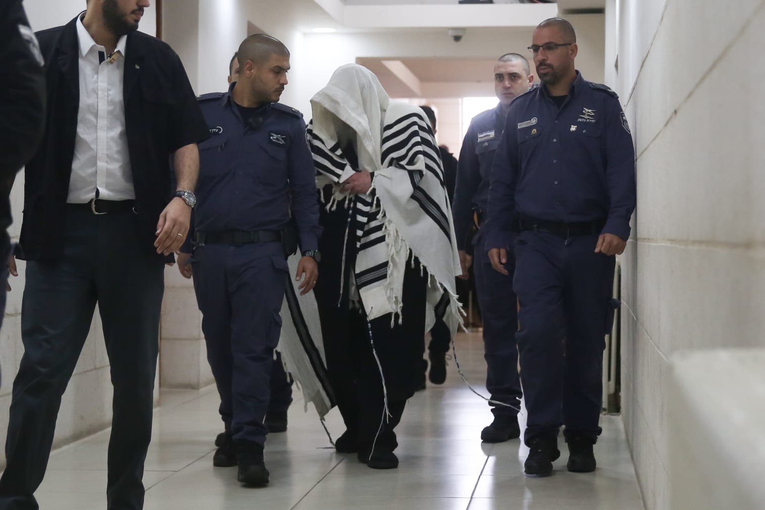 מעצרו של אליעזר ברלנד הוארך עד להודעה חדשה