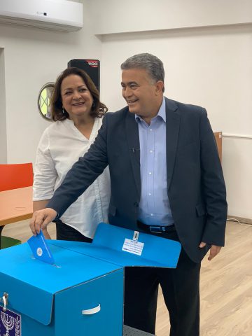 הח"כים יוצאים להצביע: כל העדכונים מכל הקלפיות
