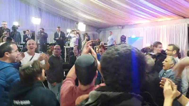 WhatsApp Video 2020-03-02 at 22.03.57