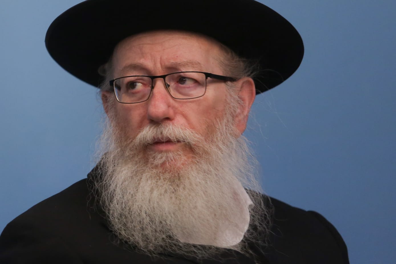איכון לטלפון של ליצמן: מי שבא במגע קיבל הודעה