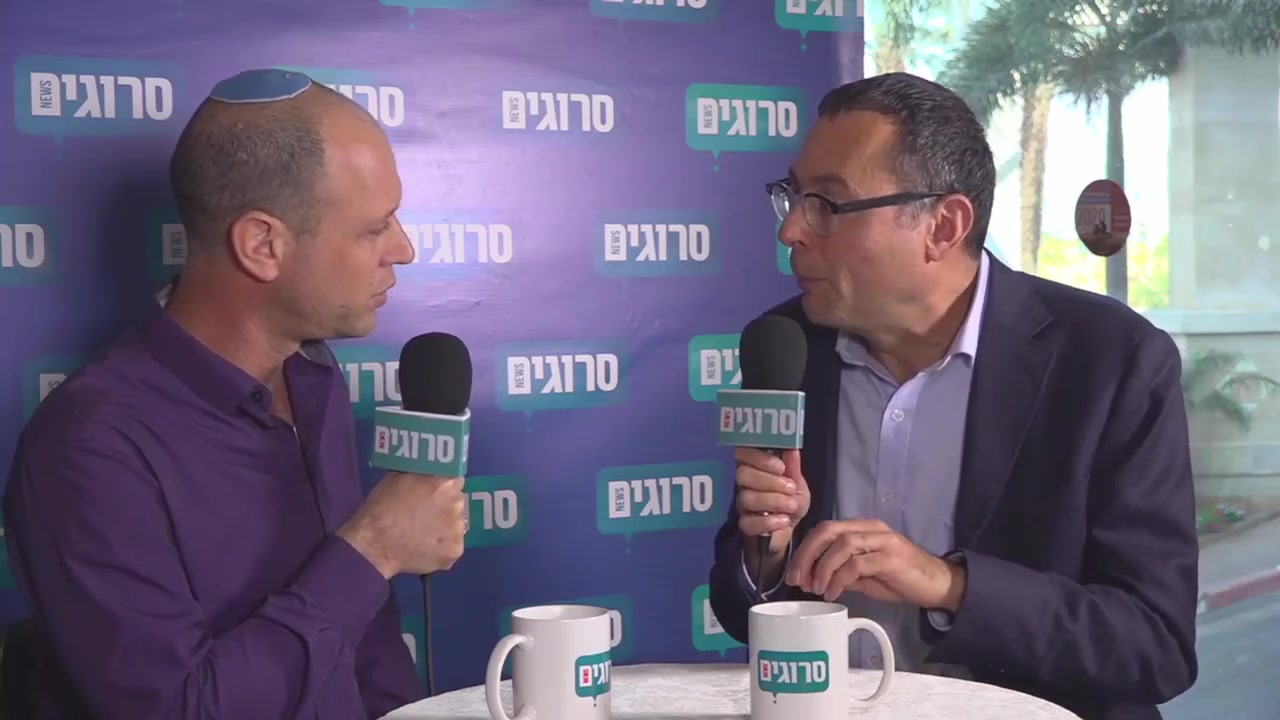 צבי האוזר חתוך