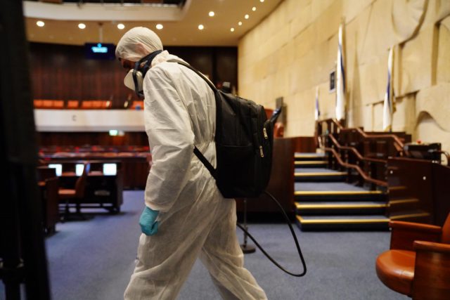 נערכים להשבעת הכנסת בצל הקורונה