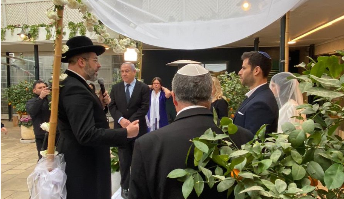צפו: לצד נתניהו ושרה, דוברת רה"מ התחתנה בבלפור