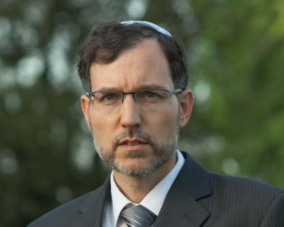 הרב רונן לוביץ' מתנער מהעצומה עליה חתם