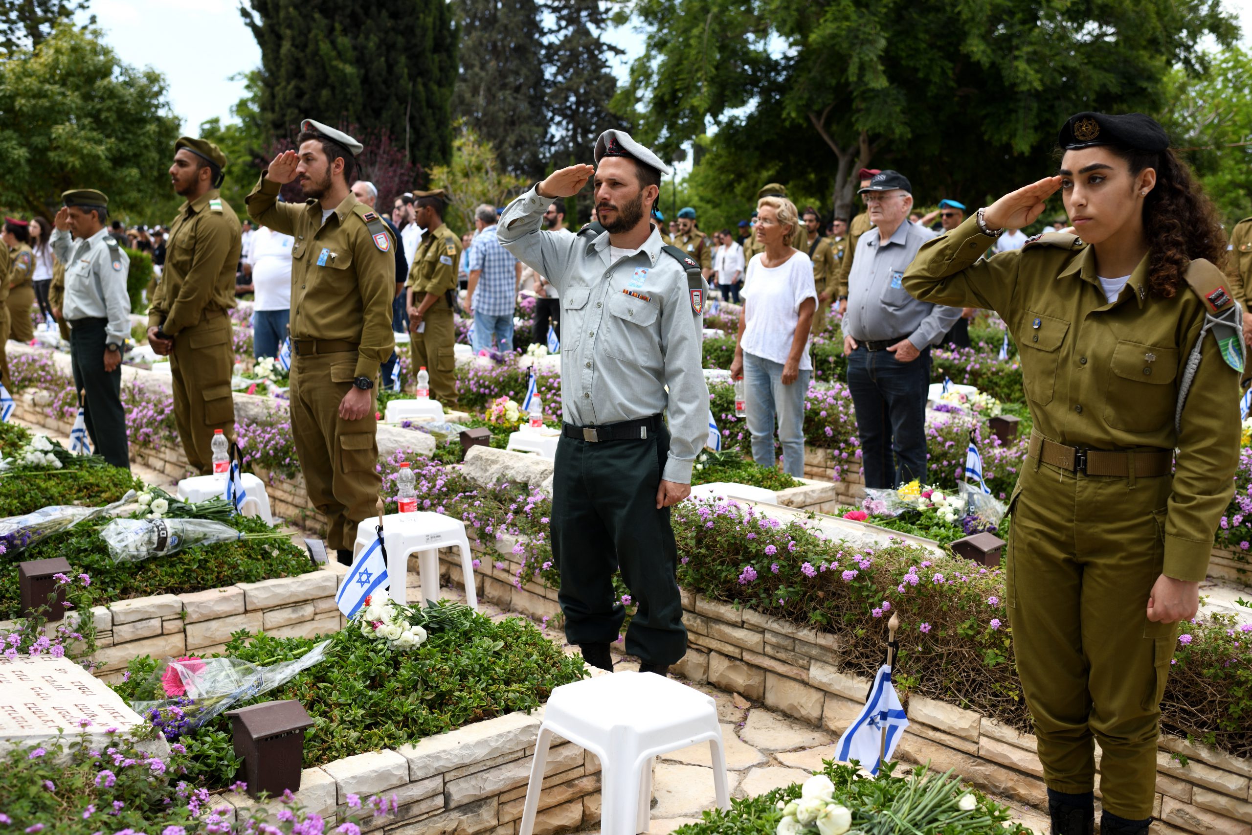 עתירה לבג"צ: אפשרו לעלות לקבר ביום הזיכרון