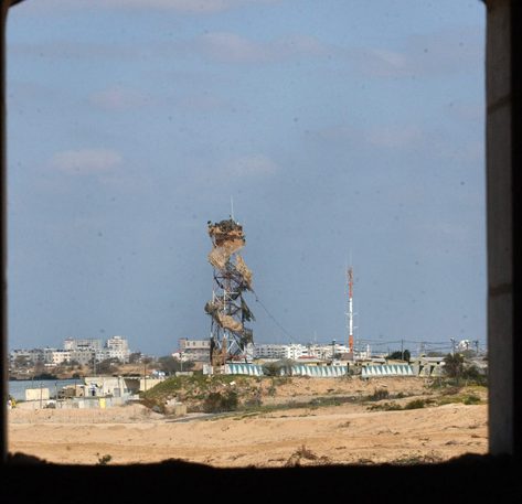 פיגועים, צחוקים וסיפורים: "רצועת עזה טרם הנסיגה"
