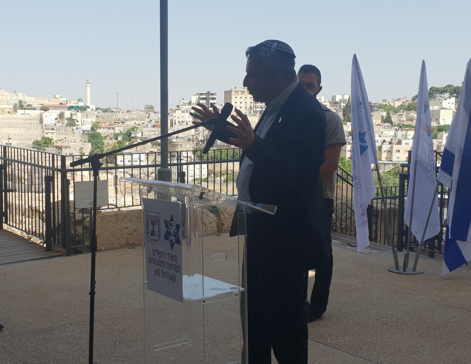 אלקין לרב רפי: "לא קיבלת את הר הבית ולא את הכותל"