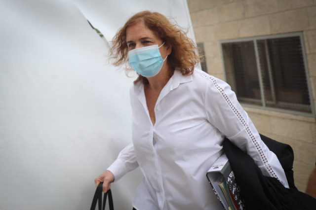 ליאת בן ארי במשפט נתניהו (חיים גולדברג)