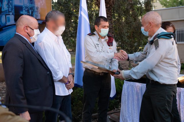 "זה היה מרשים בכל קנה מידה", חלוקת תעודות