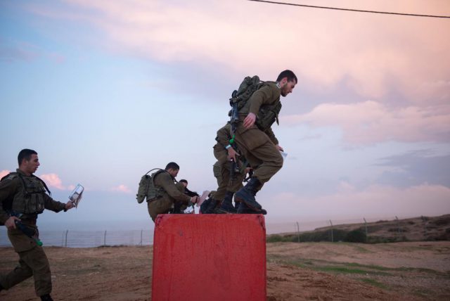 הצנחנים ניצחו את הנח"ל וגולני; דובדבן את מגלן
