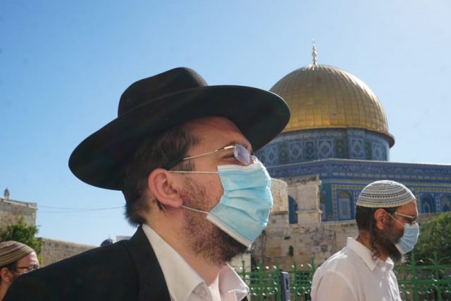 הרב אליהו ובר, ראש ישיבת הר הבית. "הגיע הזמן שמשטרת ישראל תתחיל להתייחס באפס סובלנות לאיומים כאלו"