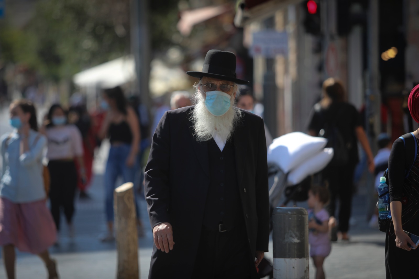 בני ברק בחוץ: גם היישובים החרדים יוצאים מסגר