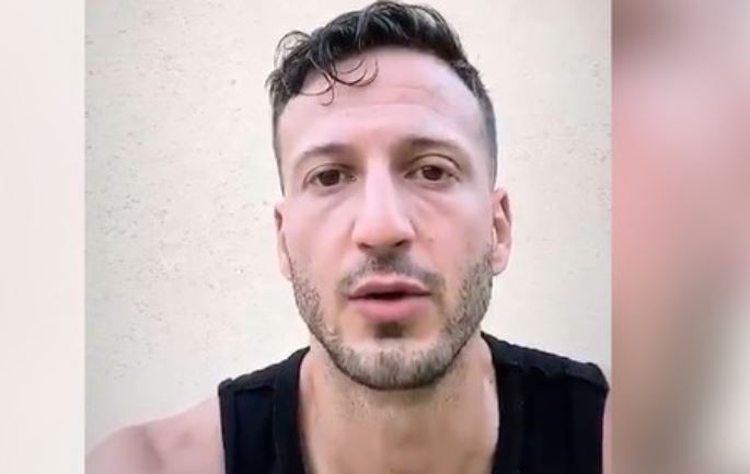 על סף בכי: השחקן הישראלי שיתף במצבו הכלכלי. צפו