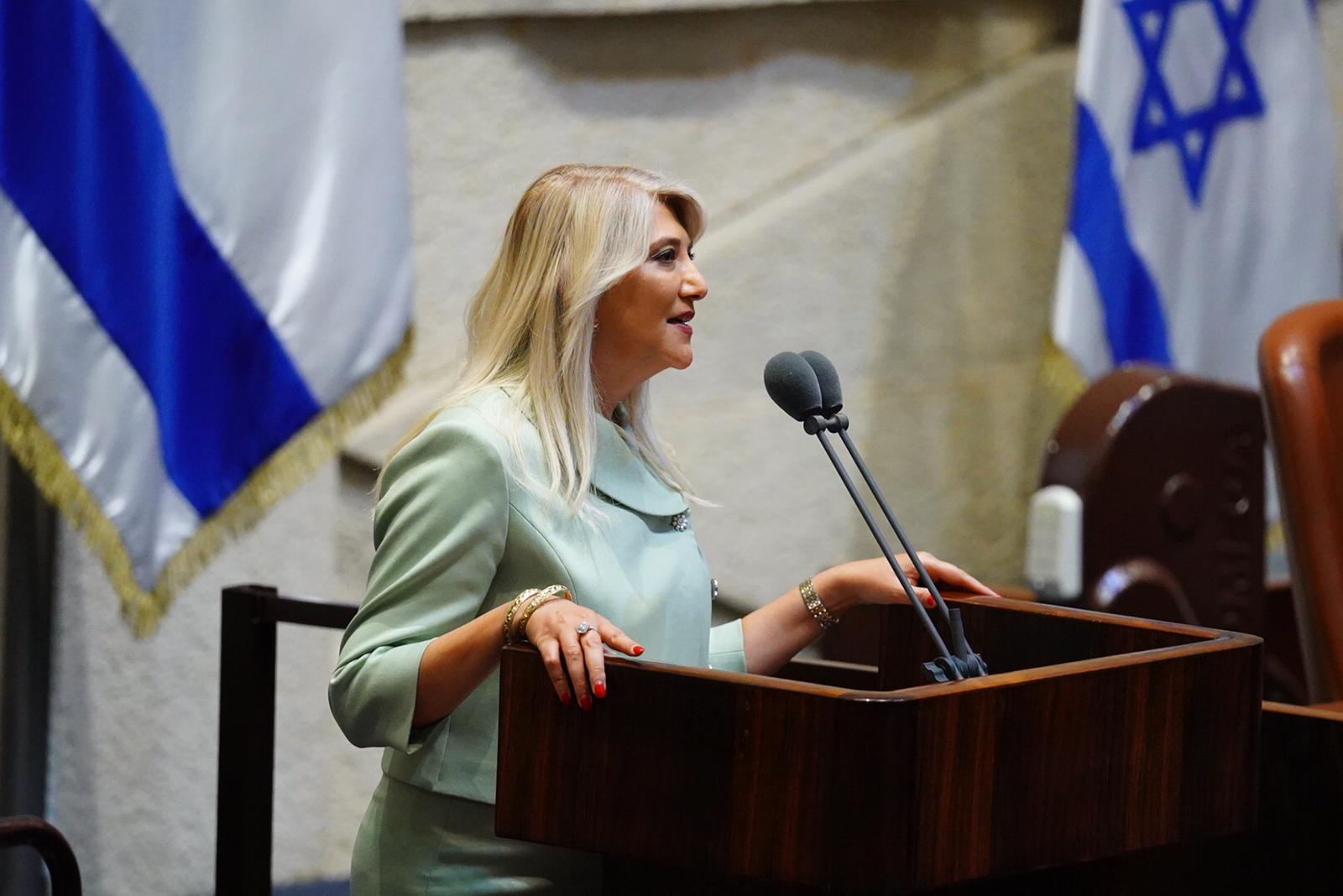 אוסנת מארק. היא ורגב מאיימות לעתור לבג"ץ נגד פעילות הוועדה