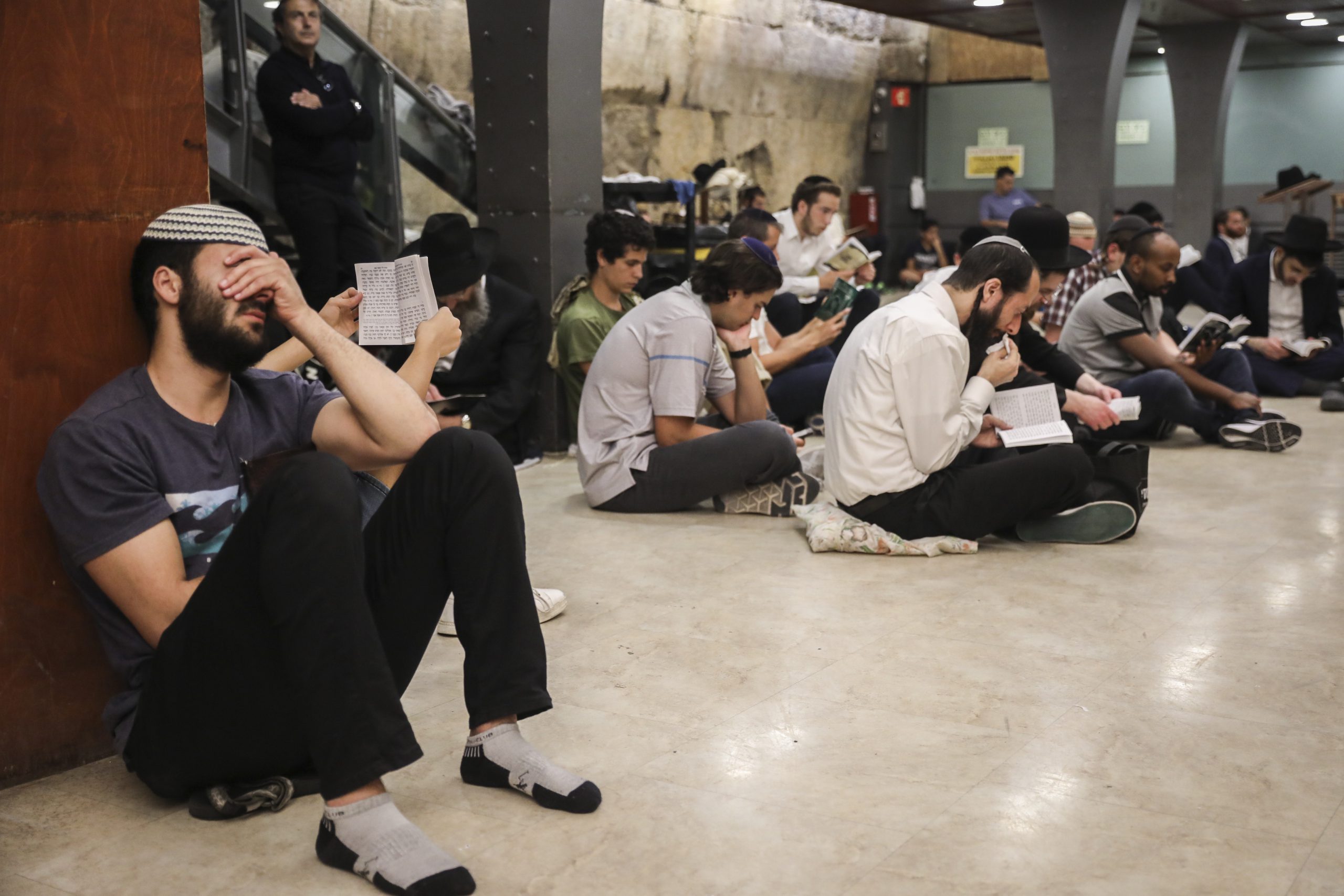 המשחק יזוז בגלל תשעה באב?