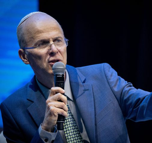 חגי סגל מצטרף לביקורת: "כבר אין עורכים בכאן 11?"