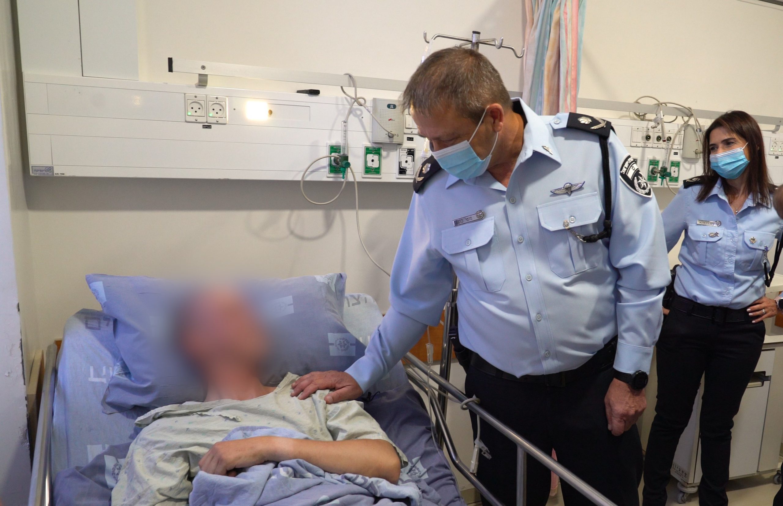 הפיגוע בעיר העתיקה; "יש לך בן גיבור, הוא הציל חיים"